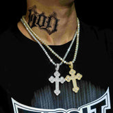 GL 925 sterling silver VVS diamond Moissanite flower shaped cross pendant