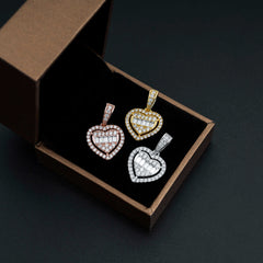 GL VVS Diamond Cute Heart 4 Prongs Diamond Pendant