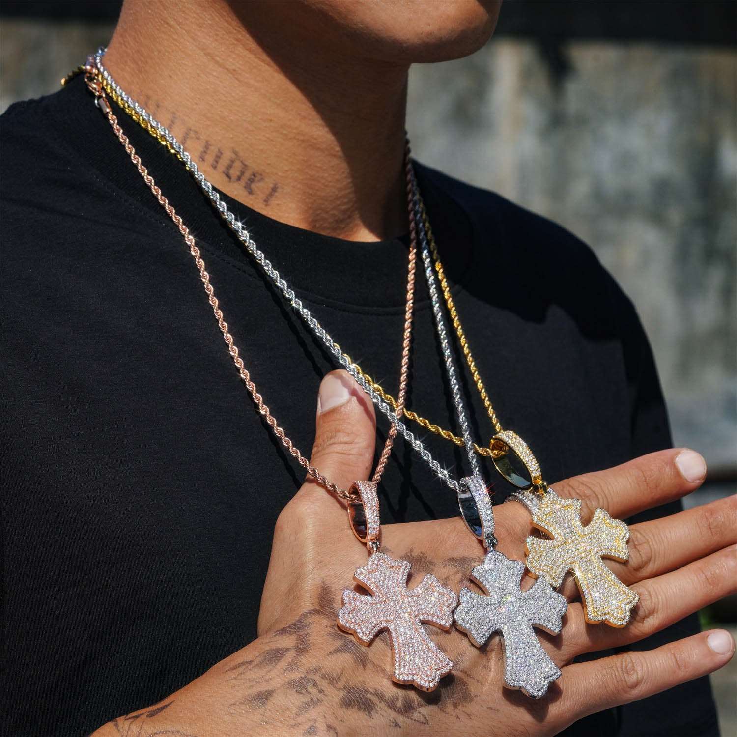 Brass Zircon material cross pendant