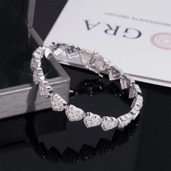 8MM Heart Shaped VVS Moissanite Cuban Link Chain Bracelet