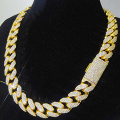 18mm Gold Plated VVS Moissanite Iced Out Diamond Miami Cuban Link Chain Necklace