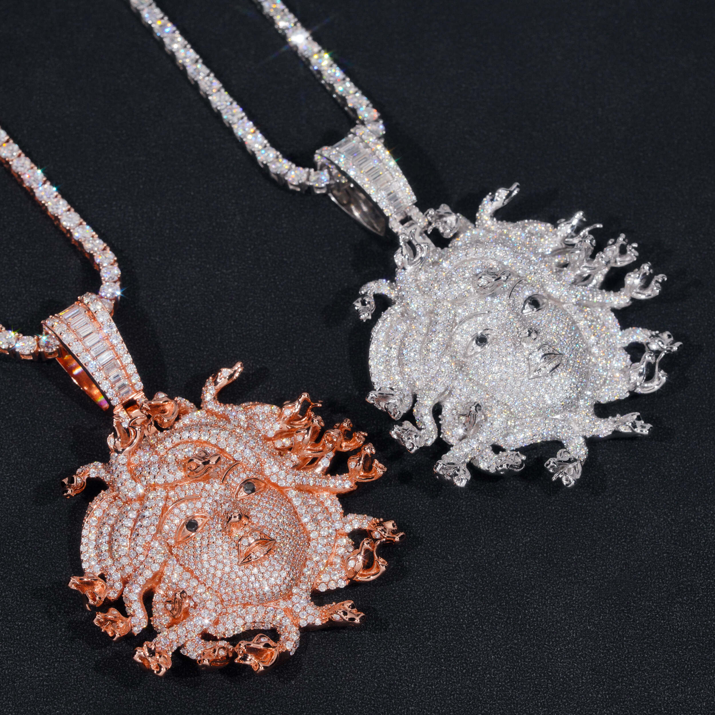 GL Medusa 925 Sterling Silver Moissanite Pendant