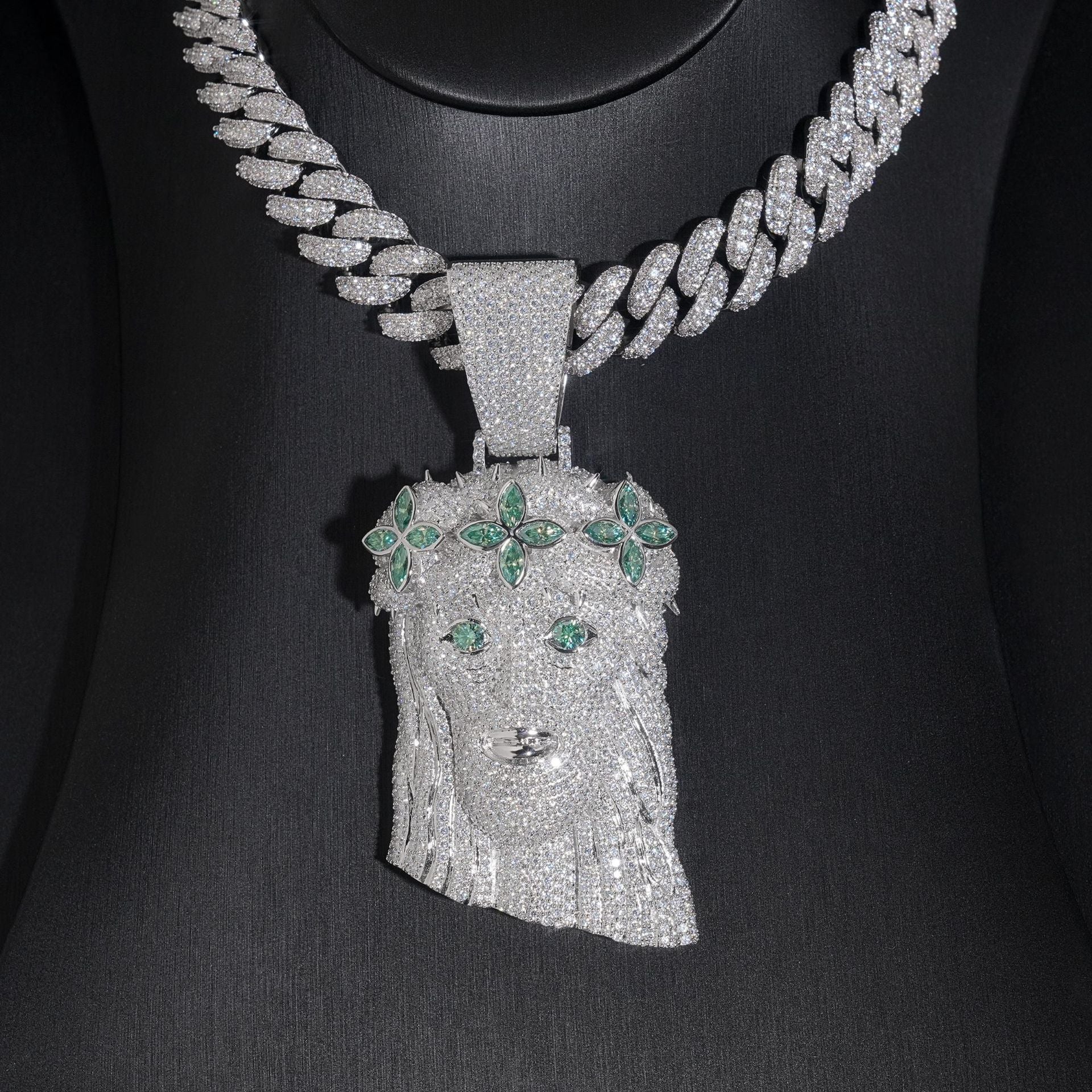 GL Silver Full Moissanite Garland Corolla Jesus Pendant