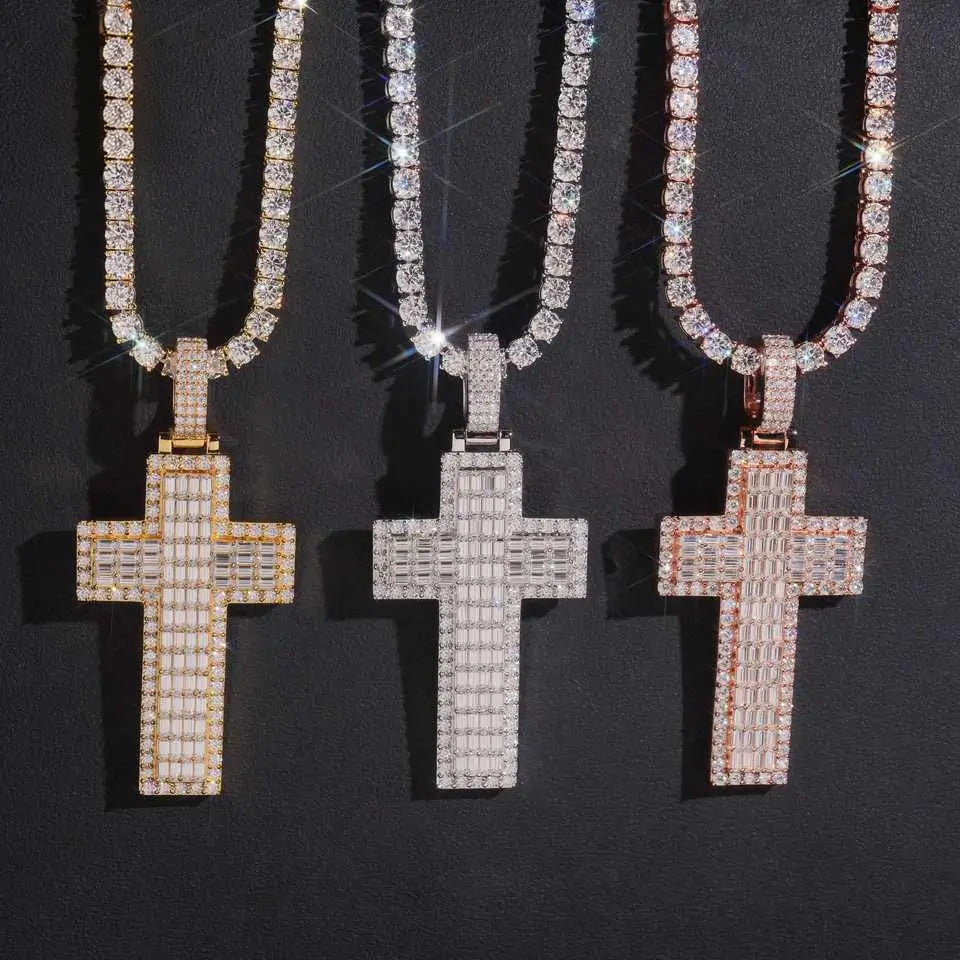 Emerald Stone VVS Moissanite Hip-Hop Cross Pendant