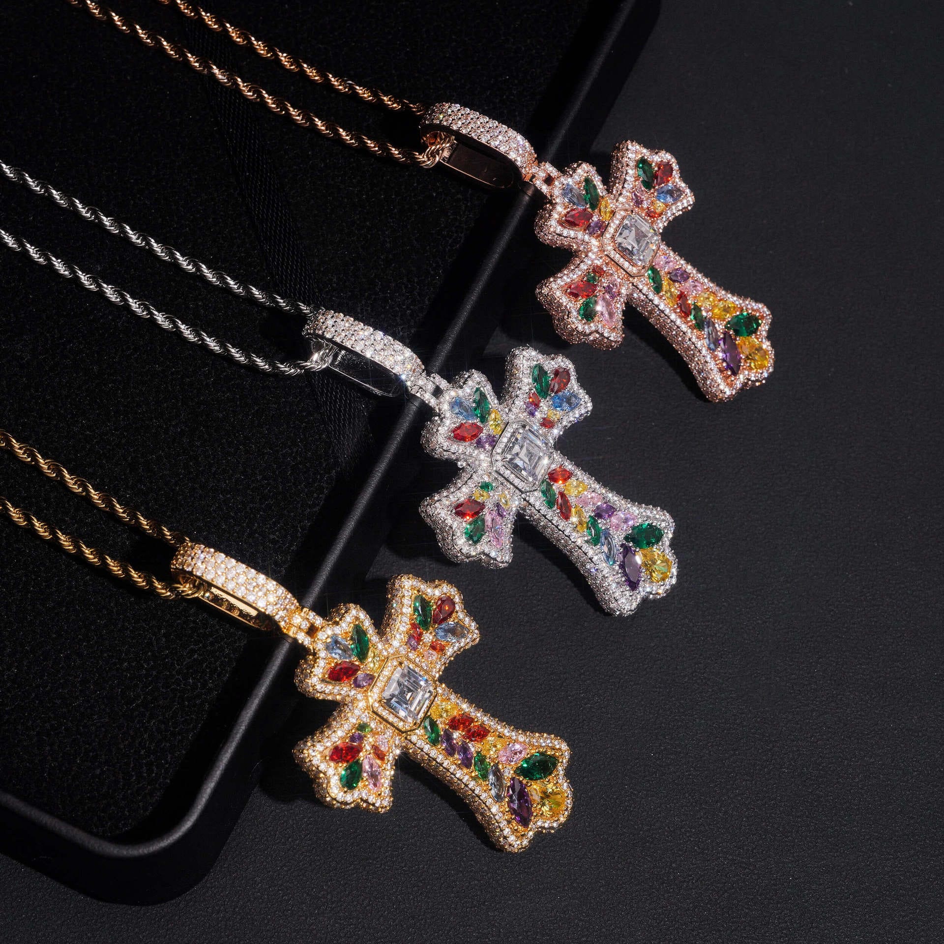 GL Iced Out Color Cross Hip Hop Silver VVS Moissanite Pendant