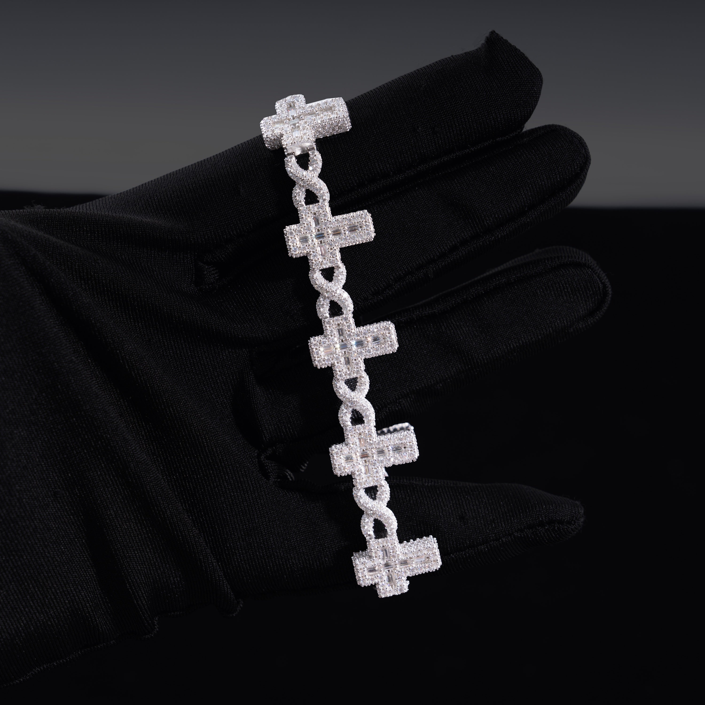 6MM S925 Silver Infinity Cross VVS Moissanite Cuban Chain Bracelet Secondary image