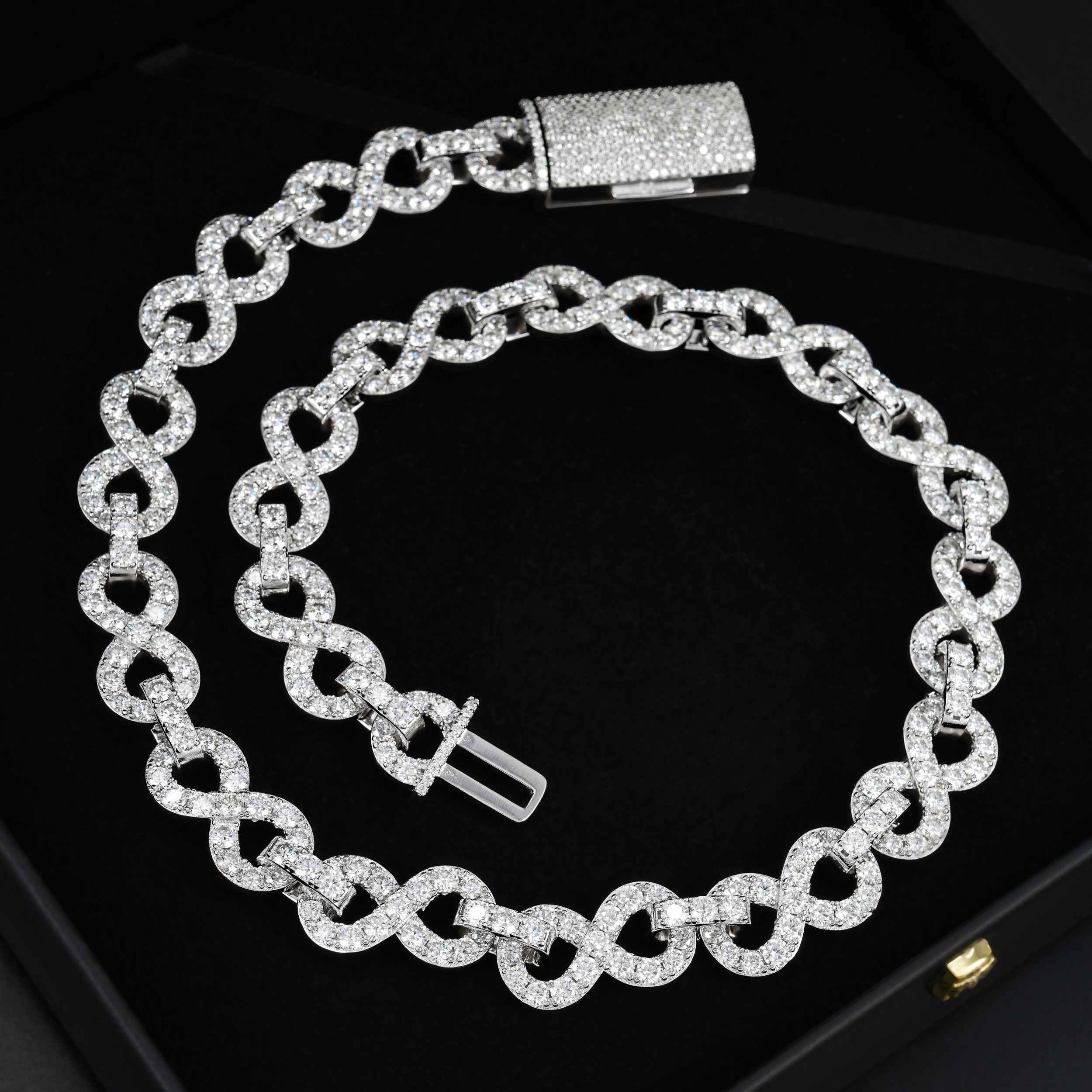 13MM S925 Silver Infinity VVS Moissanite Iced Out Cuban Chain