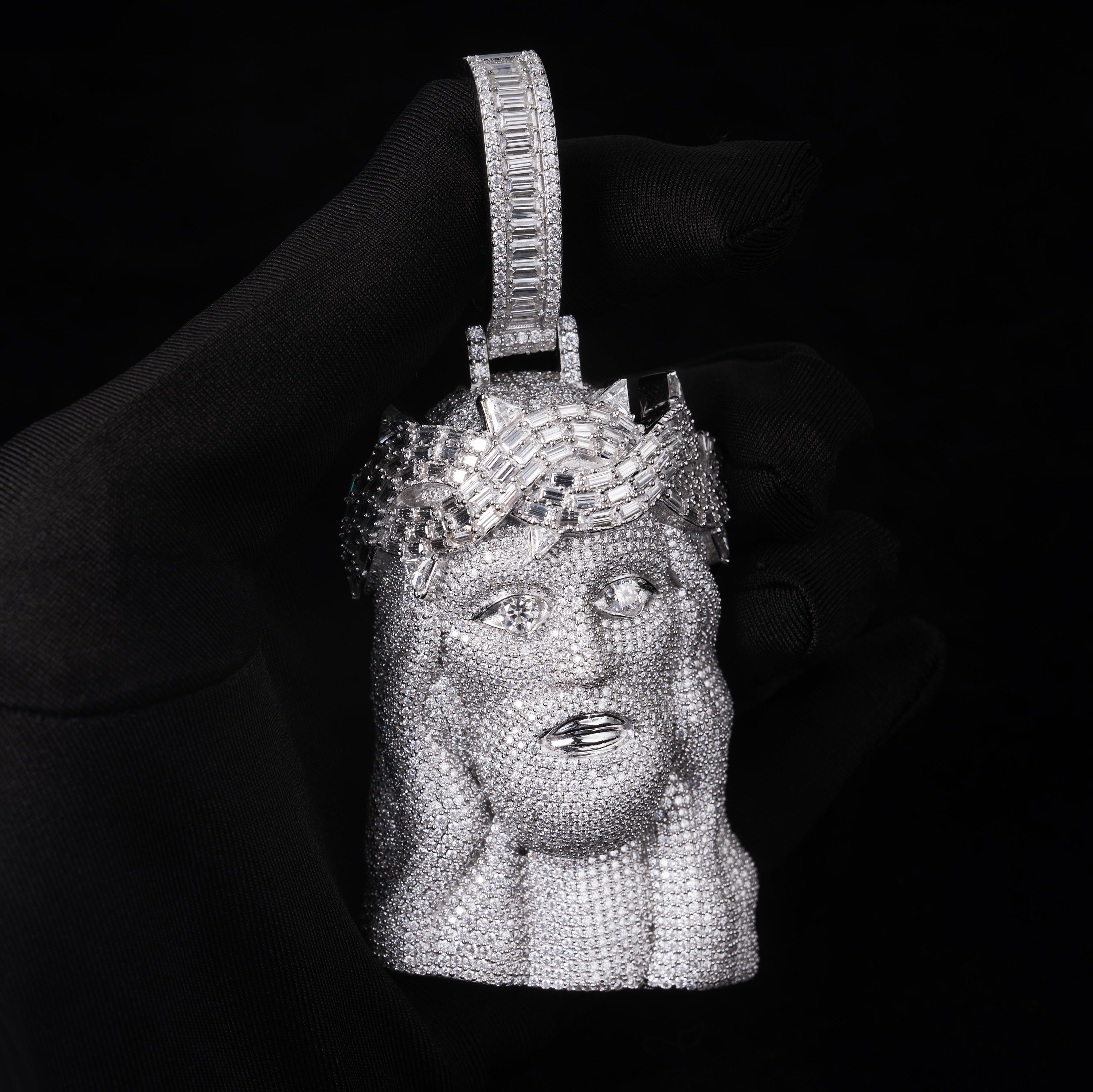 GL Halo Jesus Crown of Thorns Rectangular Moissanite Pendant Immagine principale del prodotto