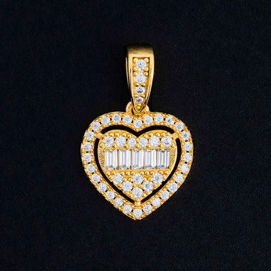 GL VVS Diamond Cute Heart 4 Prongs Diamond Pendant
