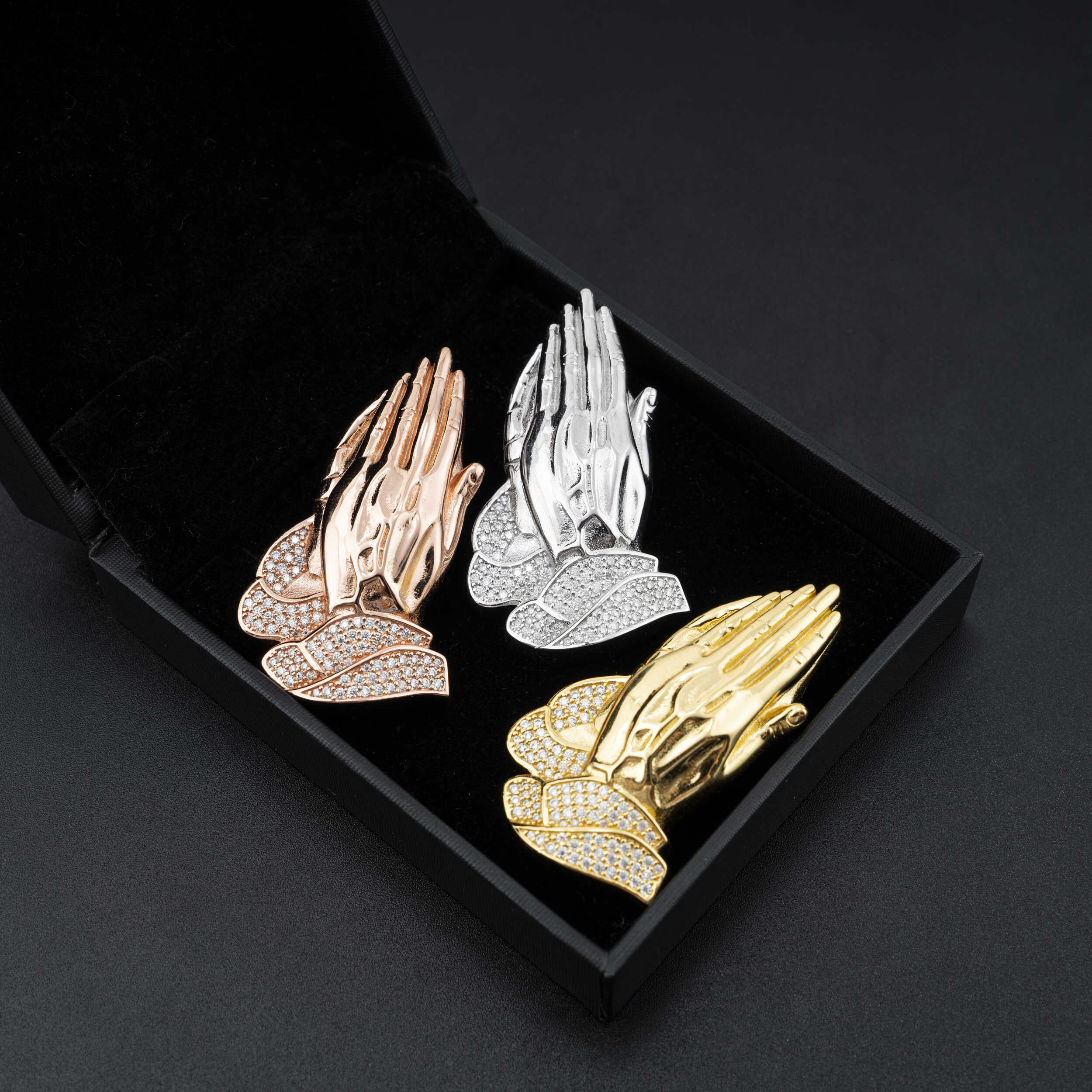 GL Praying Hands Moissanite Hip Hop Pendant