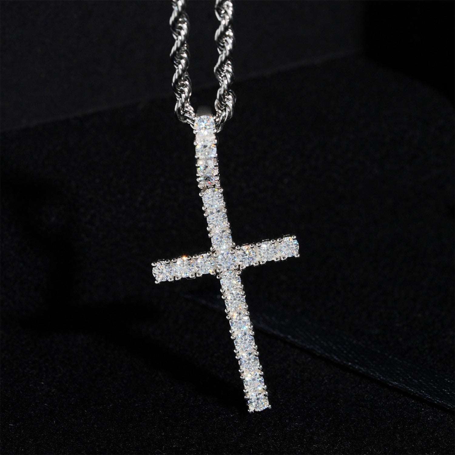 Cross 925 Sterling Silver Moissanite Pendant