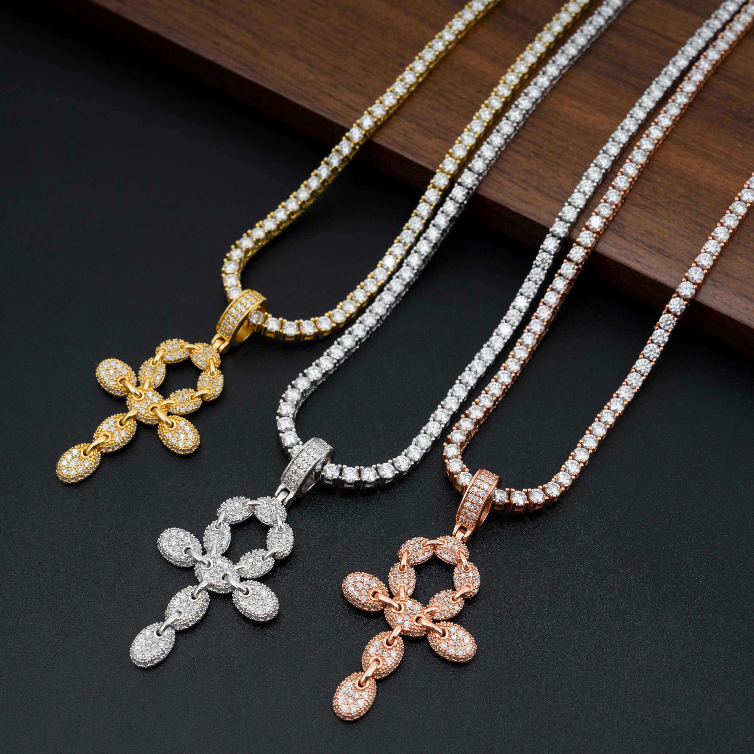GL lced Out VVS Moissanite Diamond Ankh Cross Pendant Main image