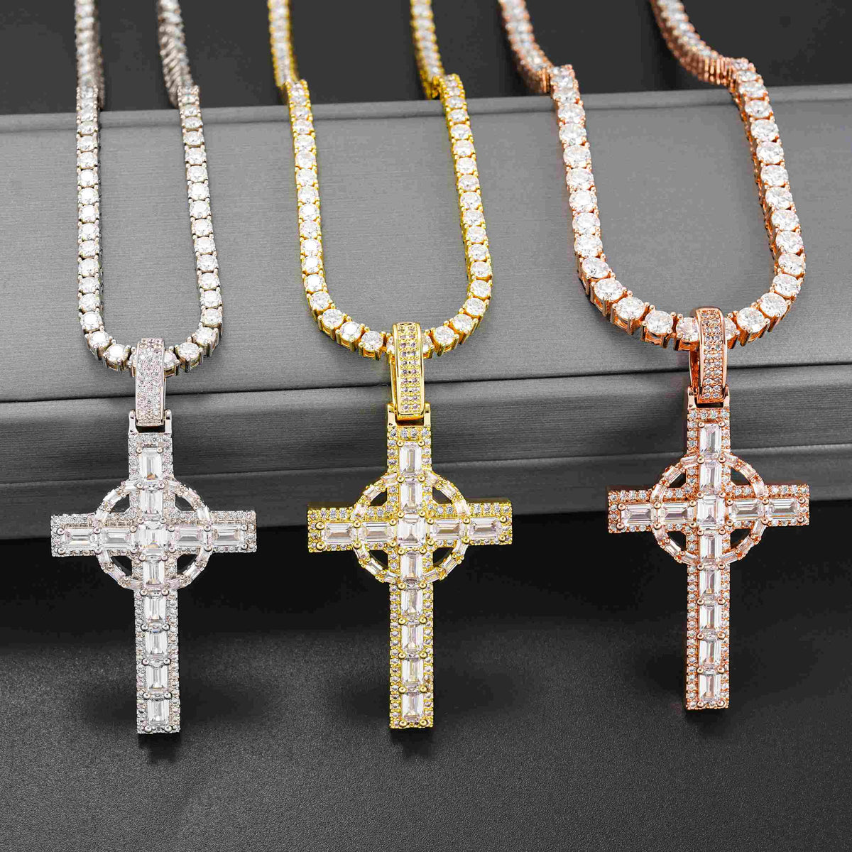 GL Circular Cross Set Emerald Cut Round Cut Zircon Pendant