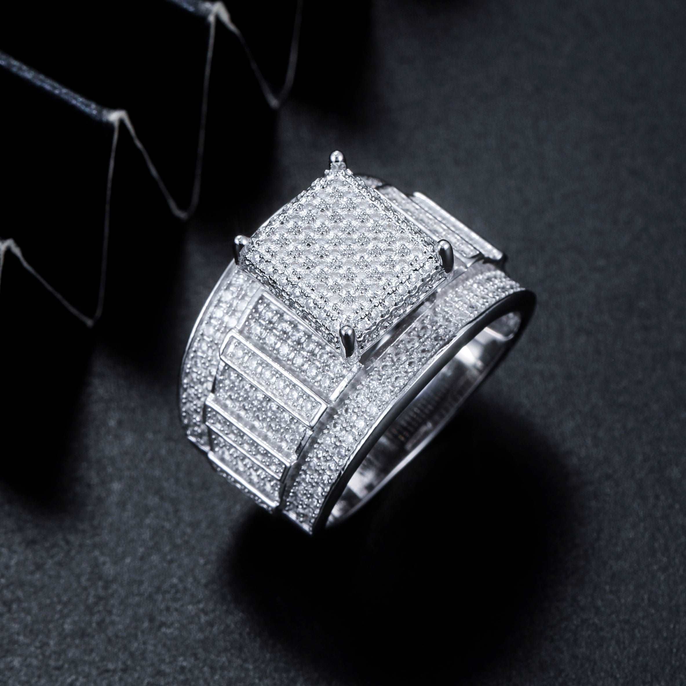 GL 925 Silver Jewellery Luxury Moissanite Diamond Hip Hop Ring Secondary image