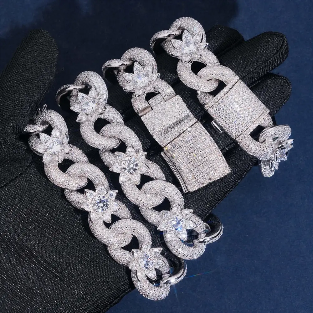 18MM Flower Link Chain VVS Moissanite Diamond Chain