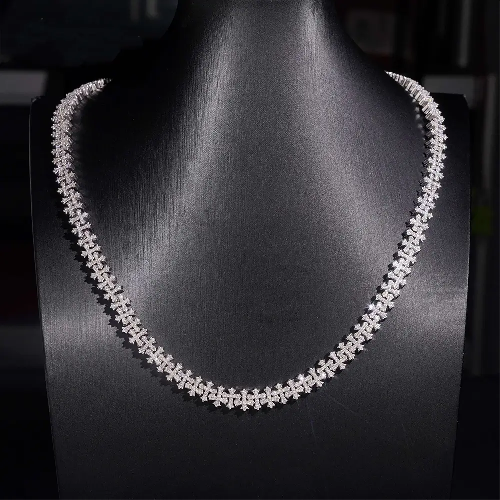 8.5MM S925 Silver VVS Moissanite Cross Cuban Link Chain
