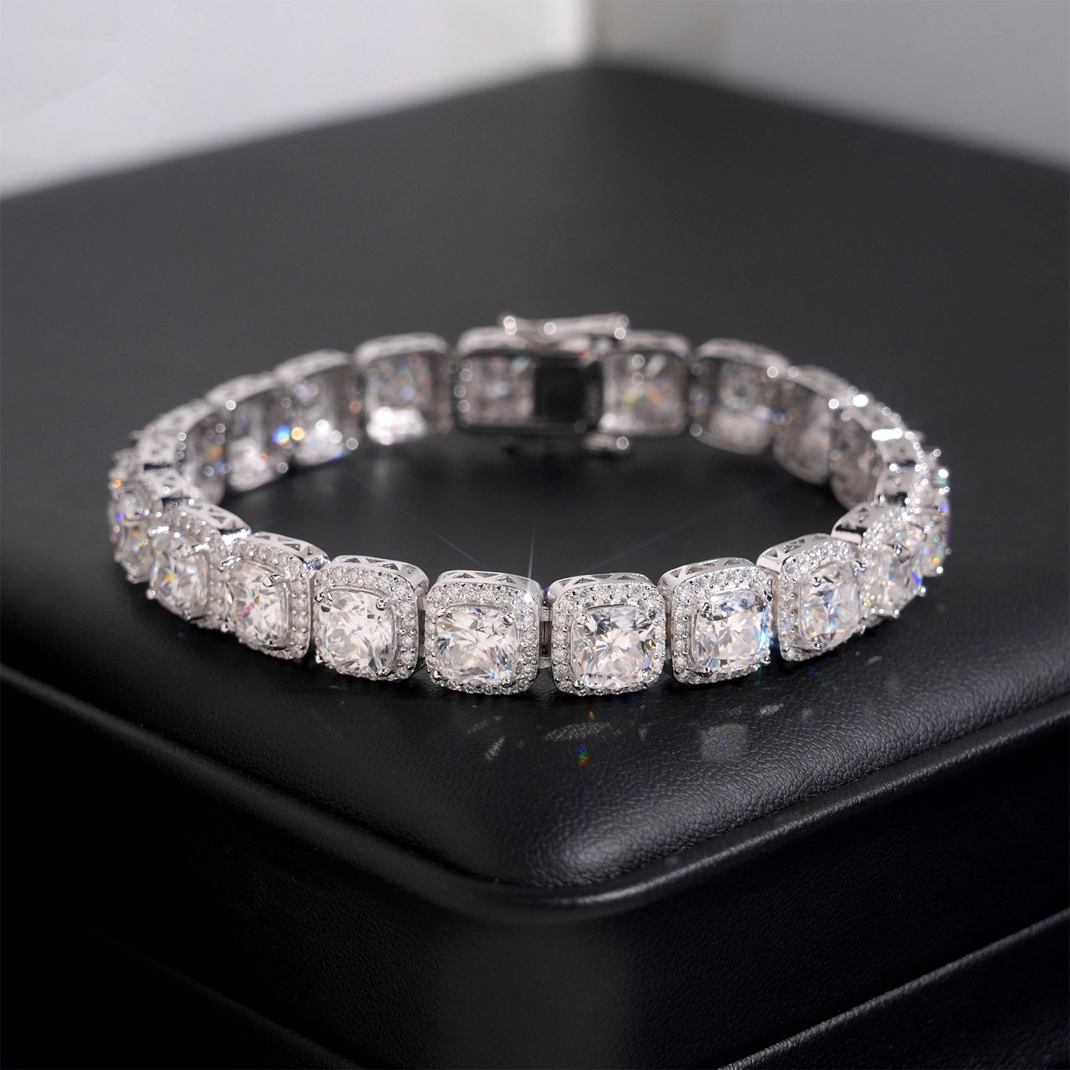 6MM 10MM S925 Silver Halo VVS Moissanite Tennis Chain