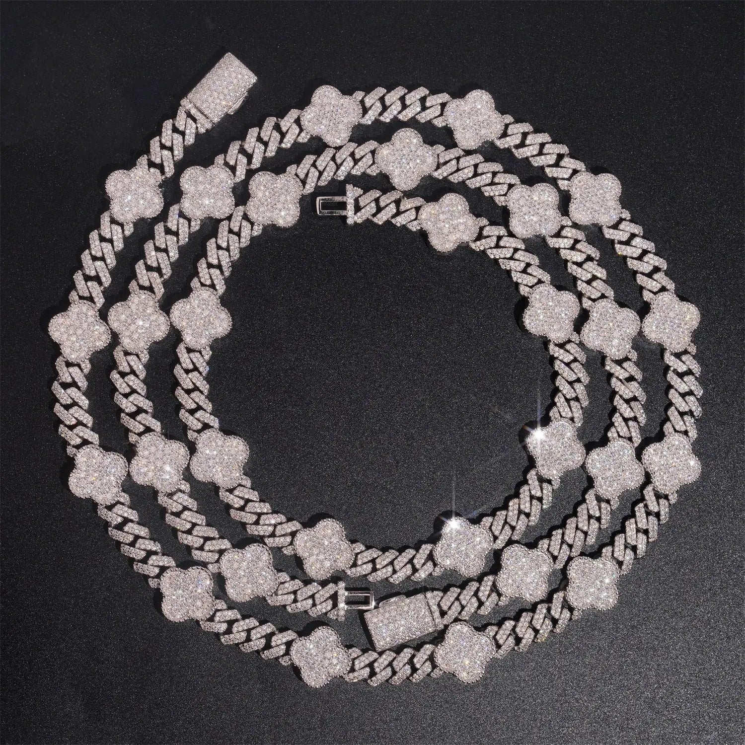 8MM Four-leaf Clover VVS Moissanite Cuban Link Chain