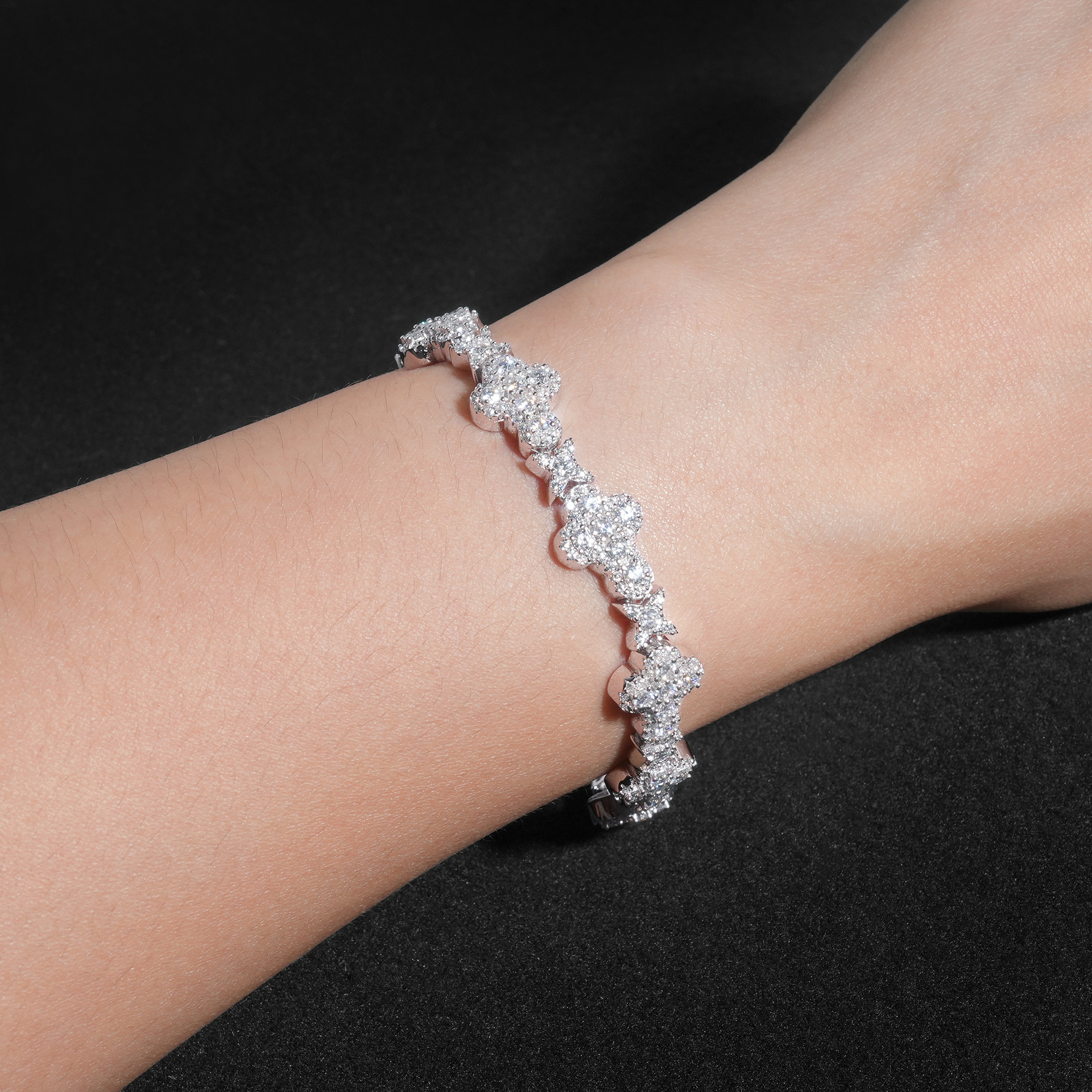 10MM 13MM S925 Silver Iced Out Clover VVS Moissanite Diamond Cuban Chain Bracelet Main image