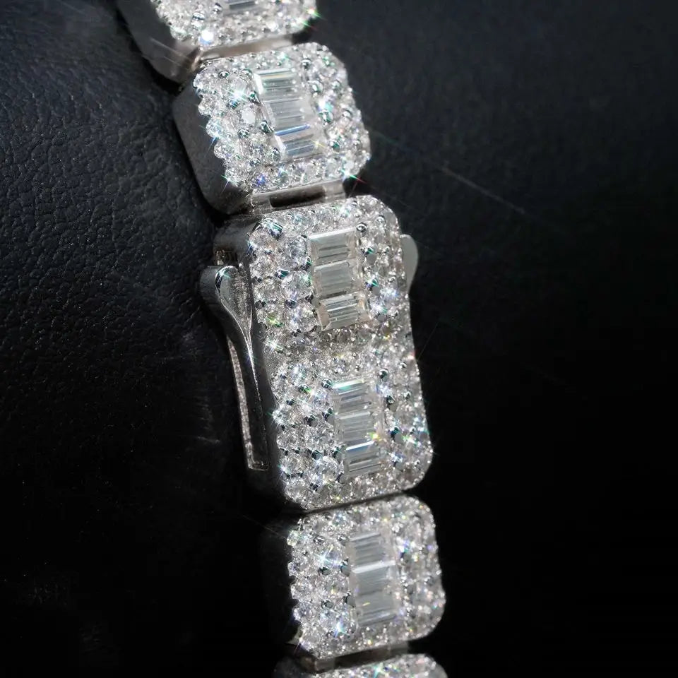 VVS Moissanite Baguette Bracelet