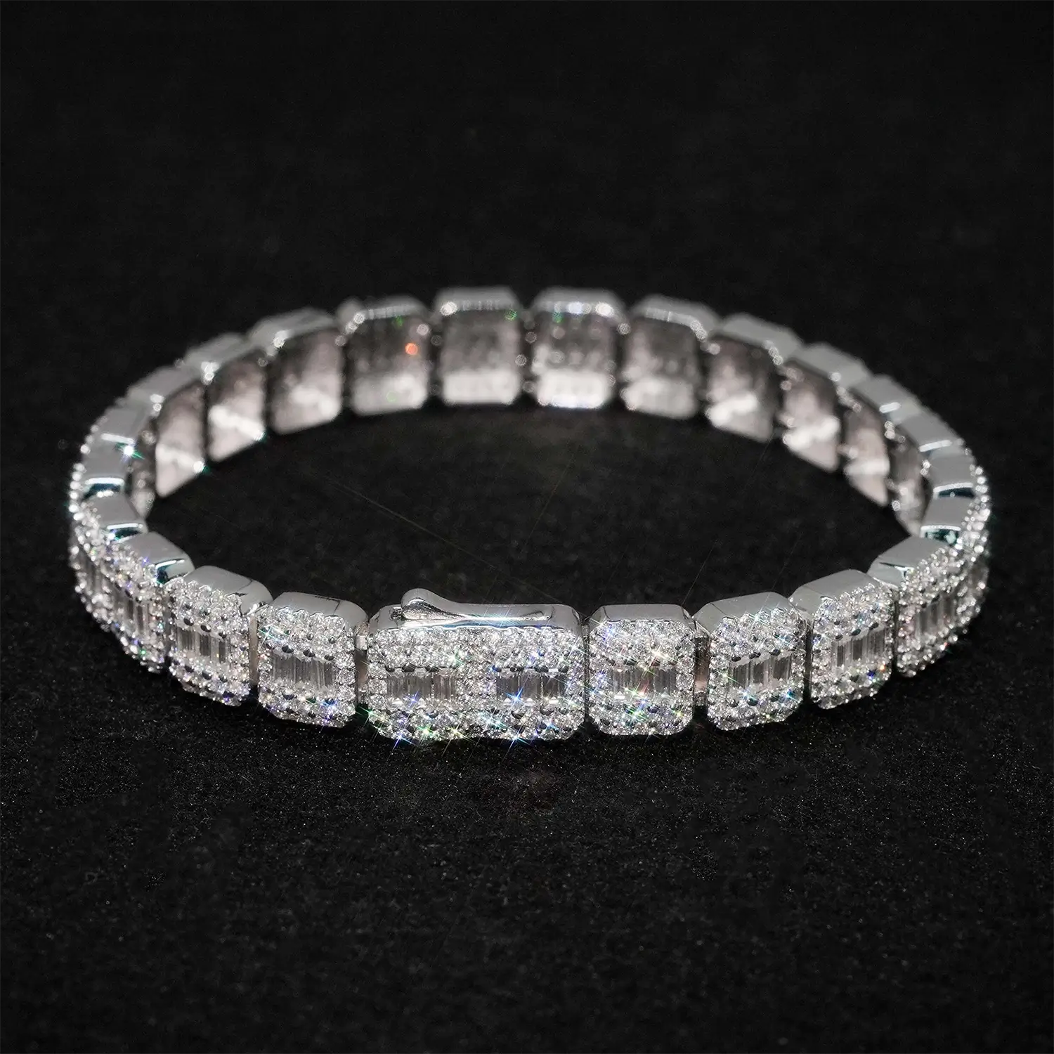 VVS Moissanite Baguette Bracelet Main image