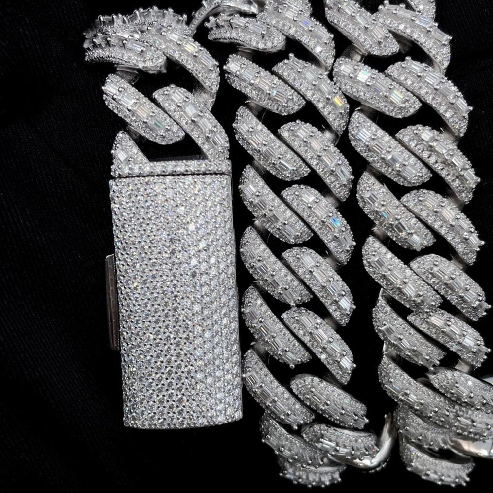 18MM Rise Rectangular Stone VVS Moissanite Cuban Link Chain