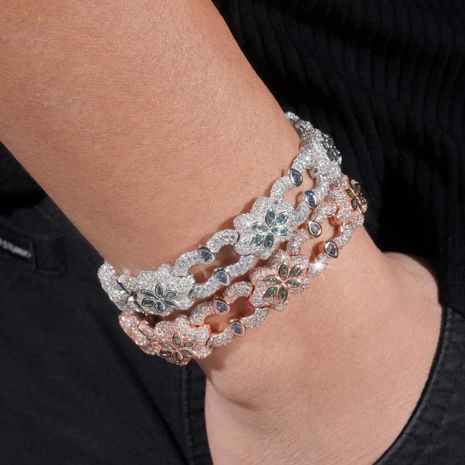 13.5MM S925 Silver Six-leaf Clover Colorful VVS Moissanite Cuban Link Chain Bracelet Secondary image