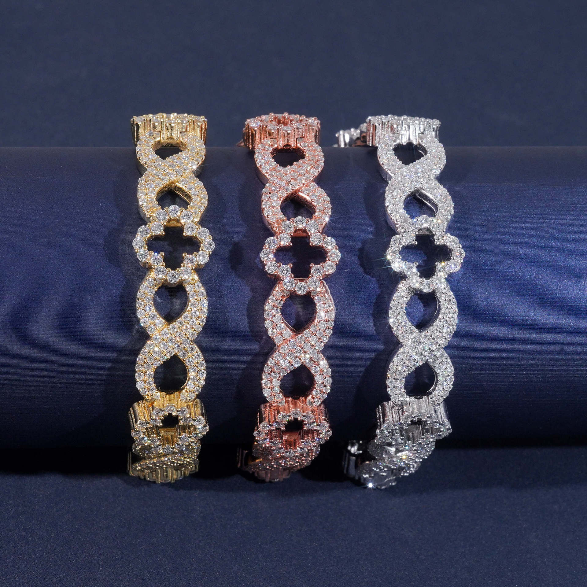 13MM S925 Silver Four-leaf Clover Infinity VVS Moissanite Cuban Link Chain