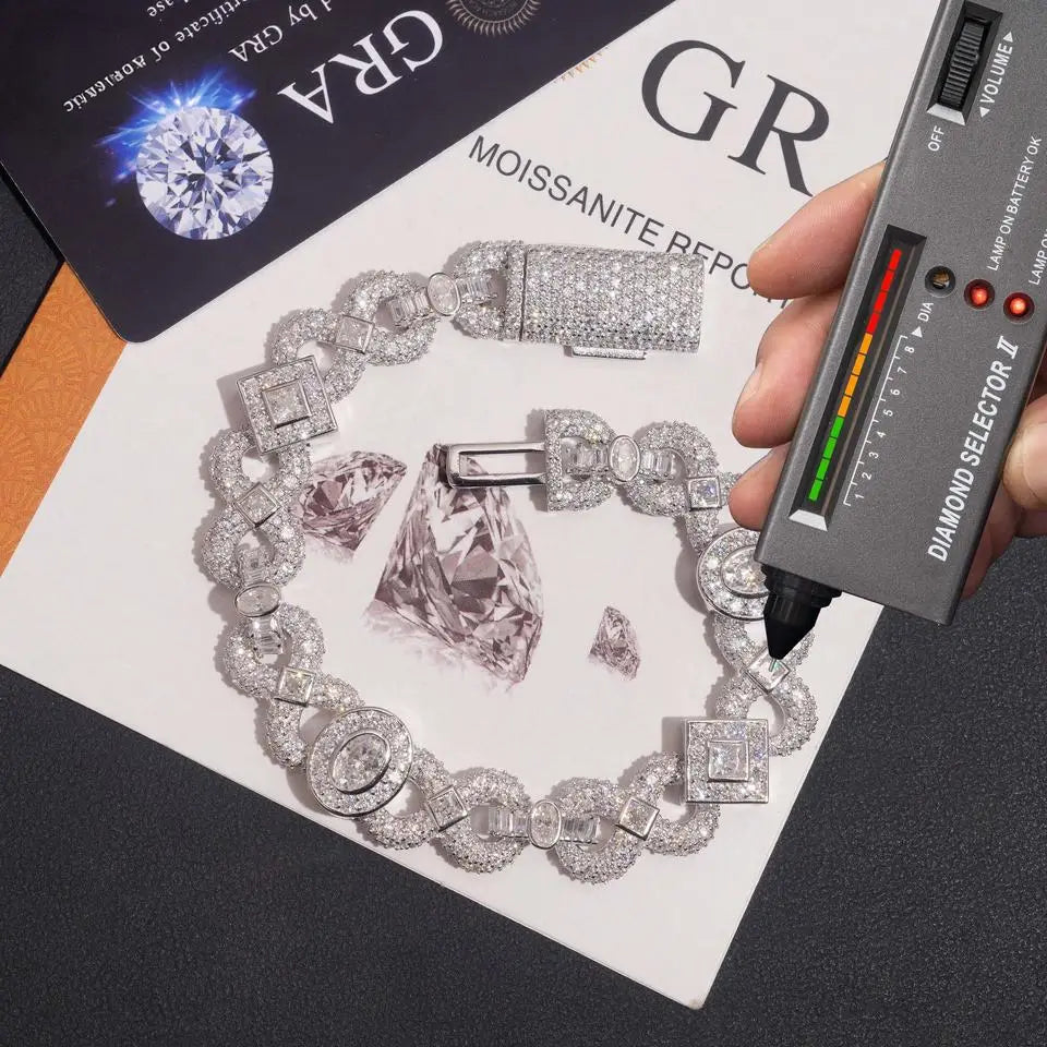 11.5MM VVS Moissanite Cuban Link Chain Infinity Necklace