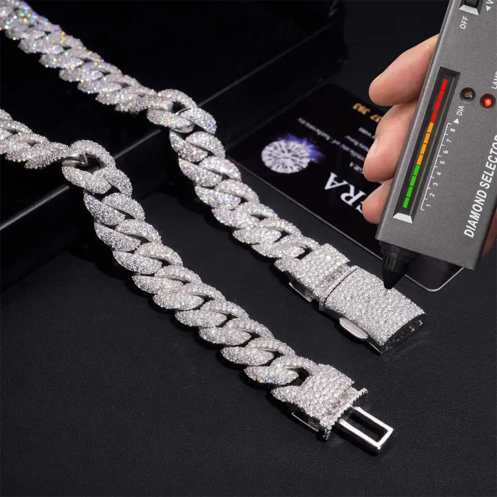 2026 New 18MM Mosaic/Raise Setting VVS Moissanite Cuban Chain