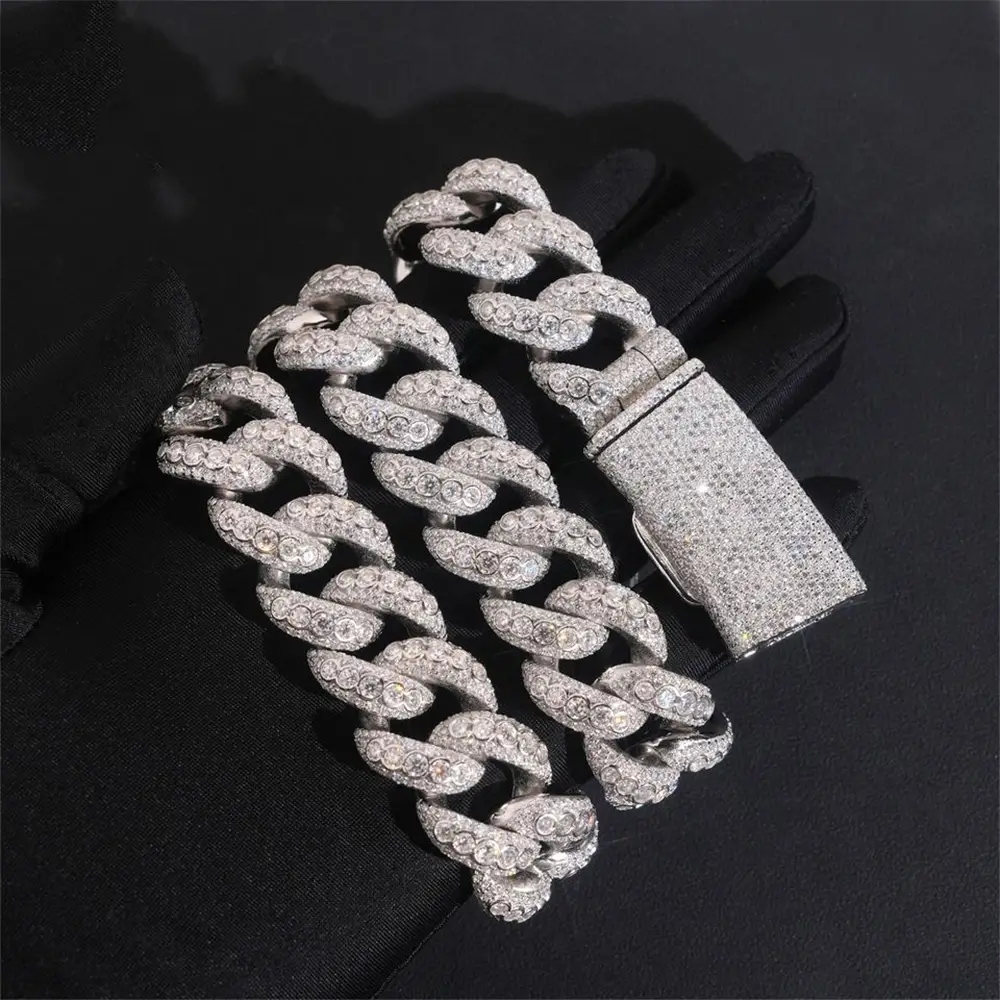 2026 New 20MM Mosaic/Raise Setting VVS Moissanite Cuban Chain