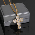GL Hip Hop Ice Out VVS Moissanite Cross pendant
