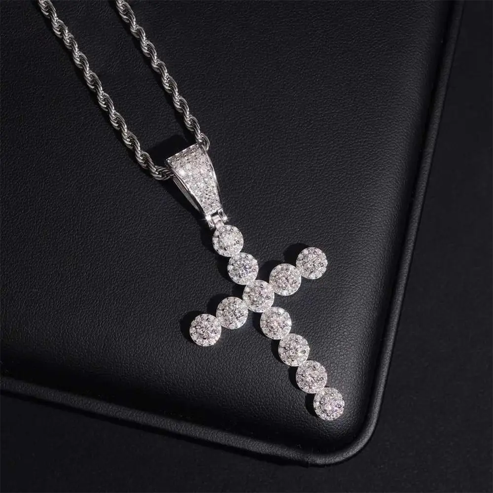 VVS Moissanite Cross pendant Round Shape