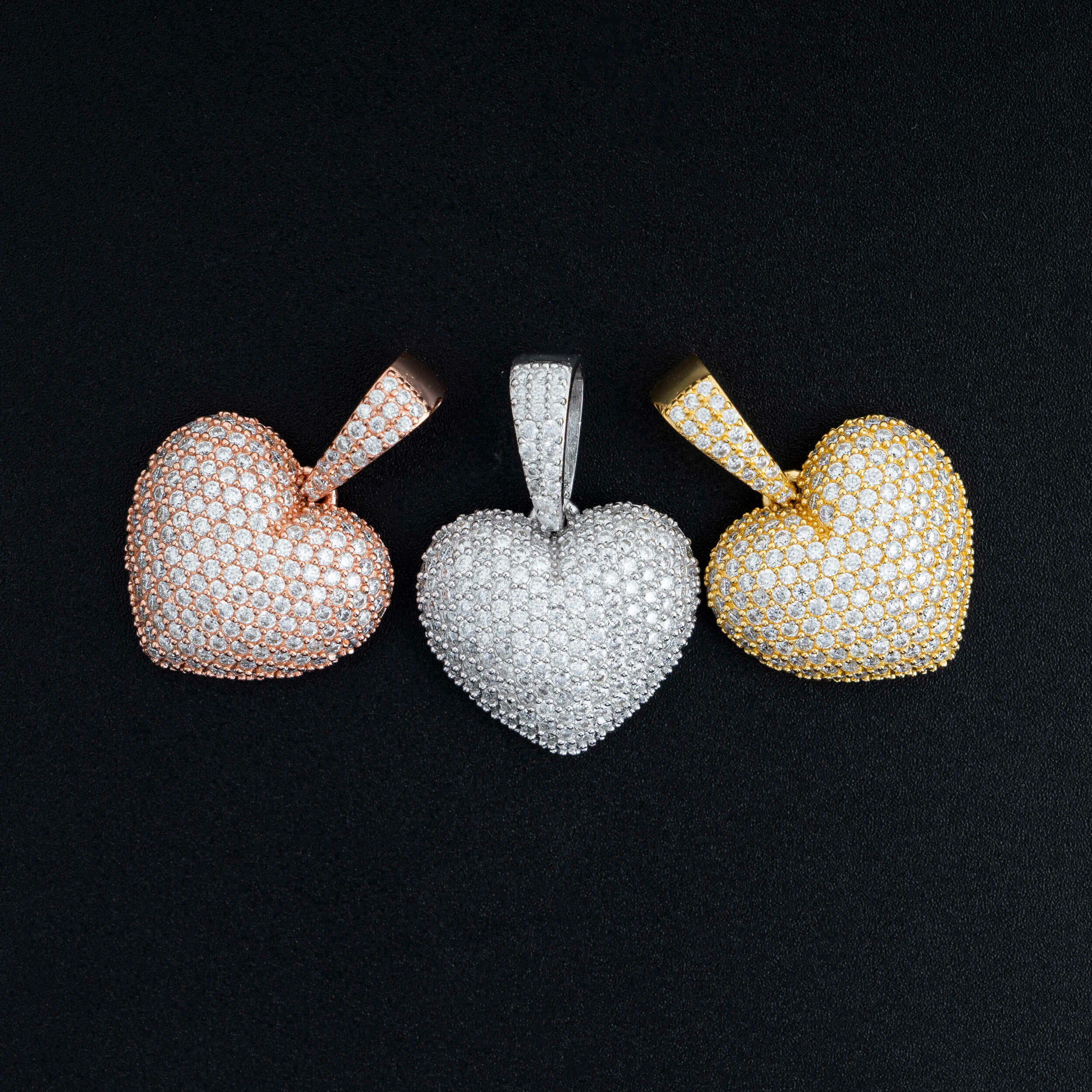 GL  Heart Shaped Silver VVS Moissanite Pendants