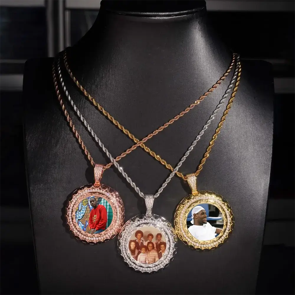 Custom Iced Out Memory Photo Pendant Main image