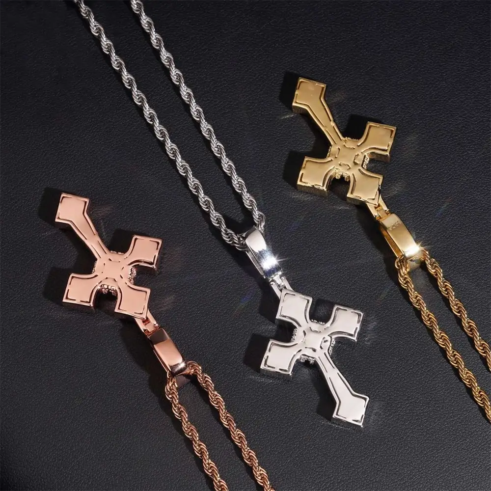 Hip hop Arrow Cross VVS Moissanite Pendant