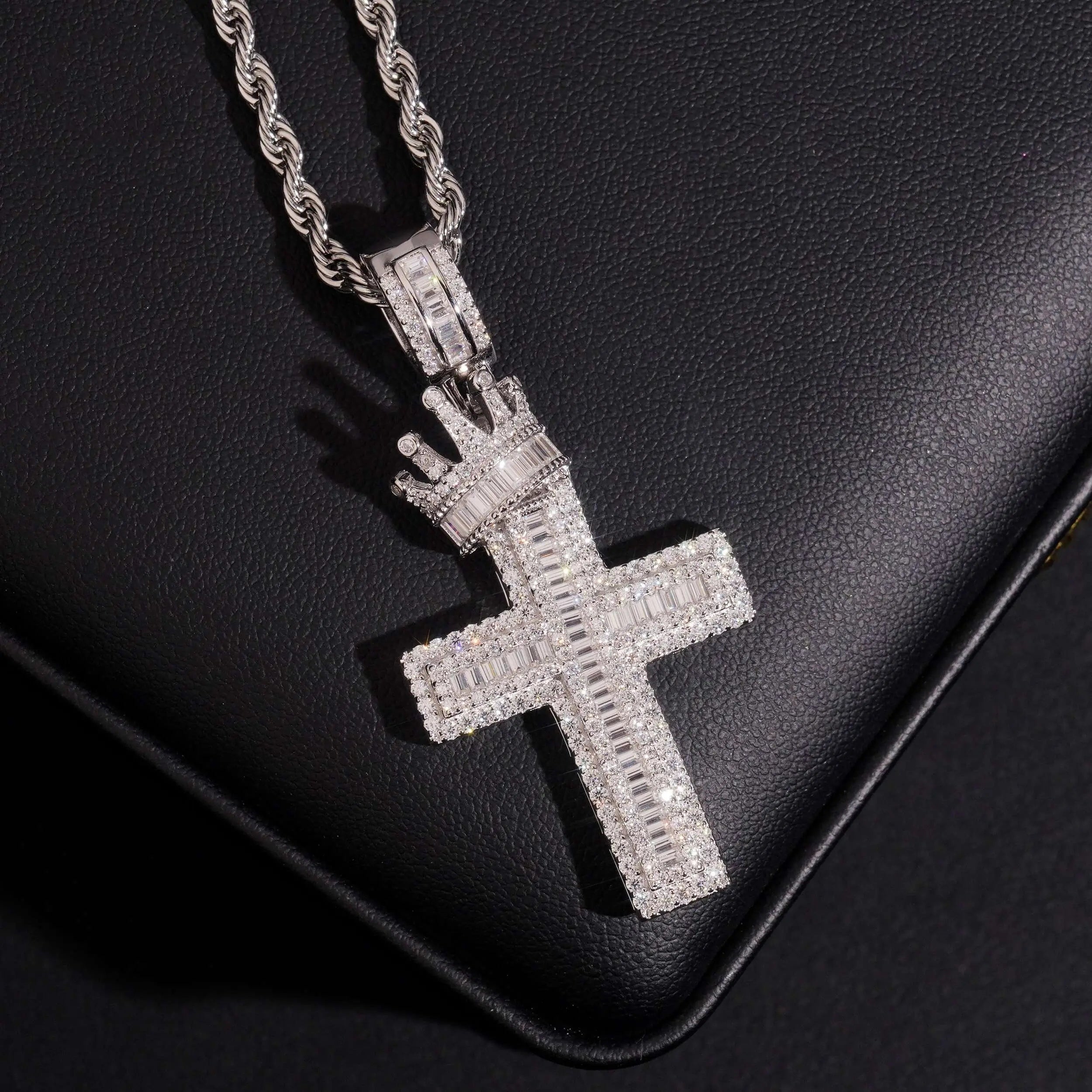 Crown VVS Moissanite Cross Pendant