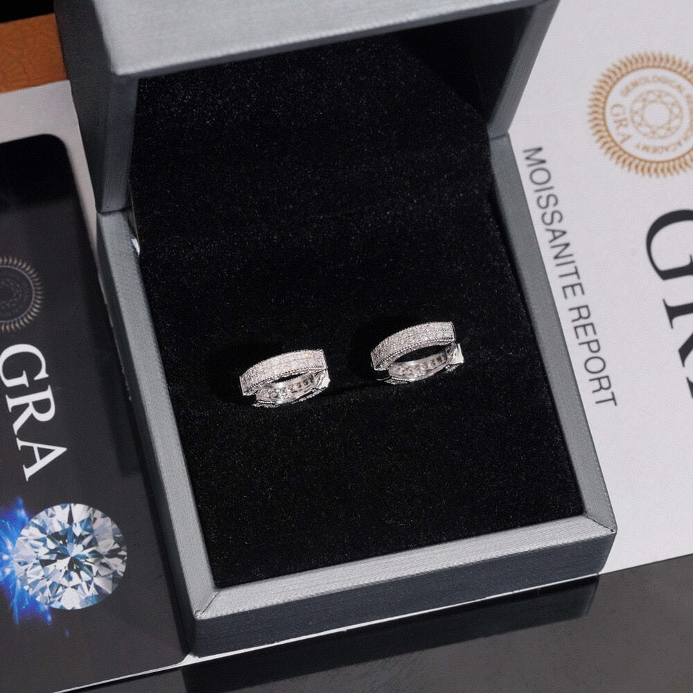GL High Quality 925 Sterling Silver VVS Round Cut Moissanite Stud Earring