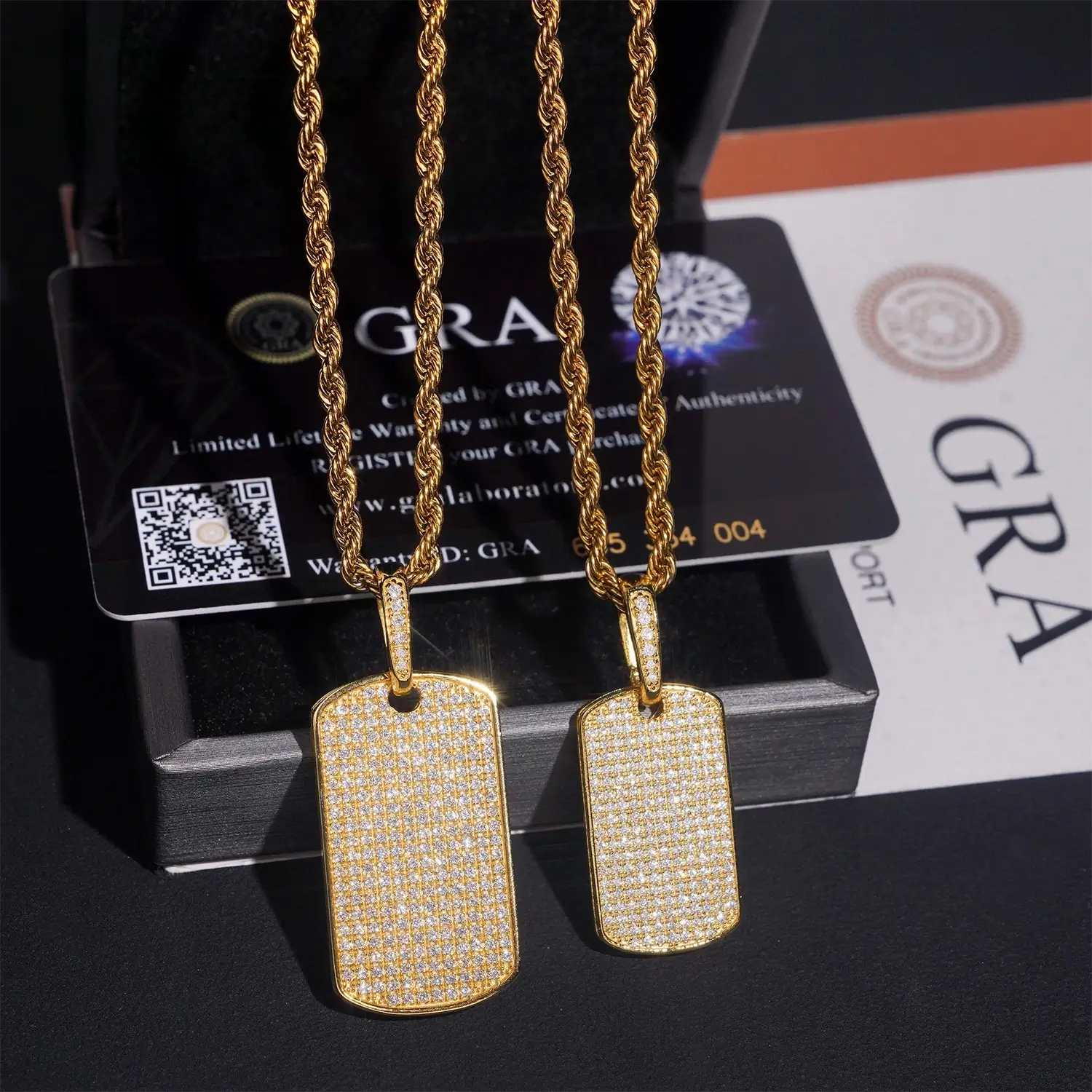 GL Iced Out S925 Silver Brilliant Diamond Nameplate Pendant