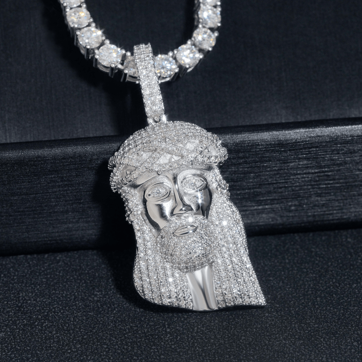 GL Silver VVS Moissanite Iced Out Jesus Pendant