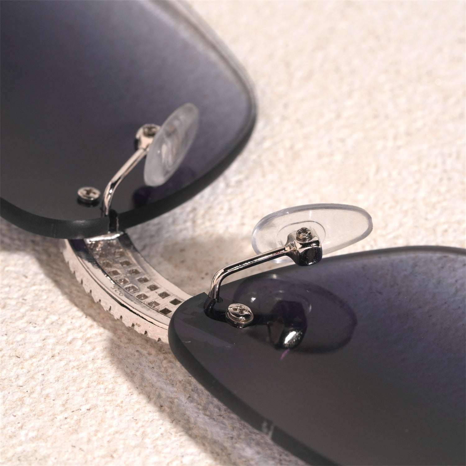 GL Hip-Hop Rimless Sunglasses VVS Moissanite Inlay Bridge & Multicolor Lenses Wooden Arms Secondary image