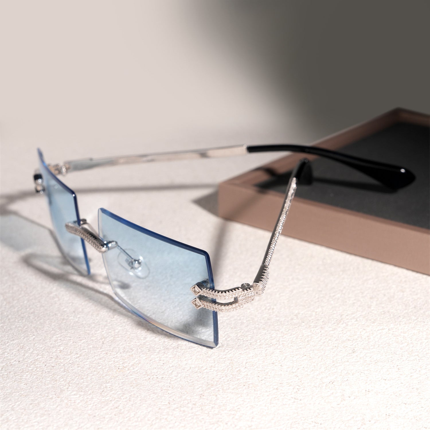 GL Hip-Hop Rimless Sunglasses VVS Moissanite Inlay Bridge & Multicolor Lenses Moissanite Metal Arms