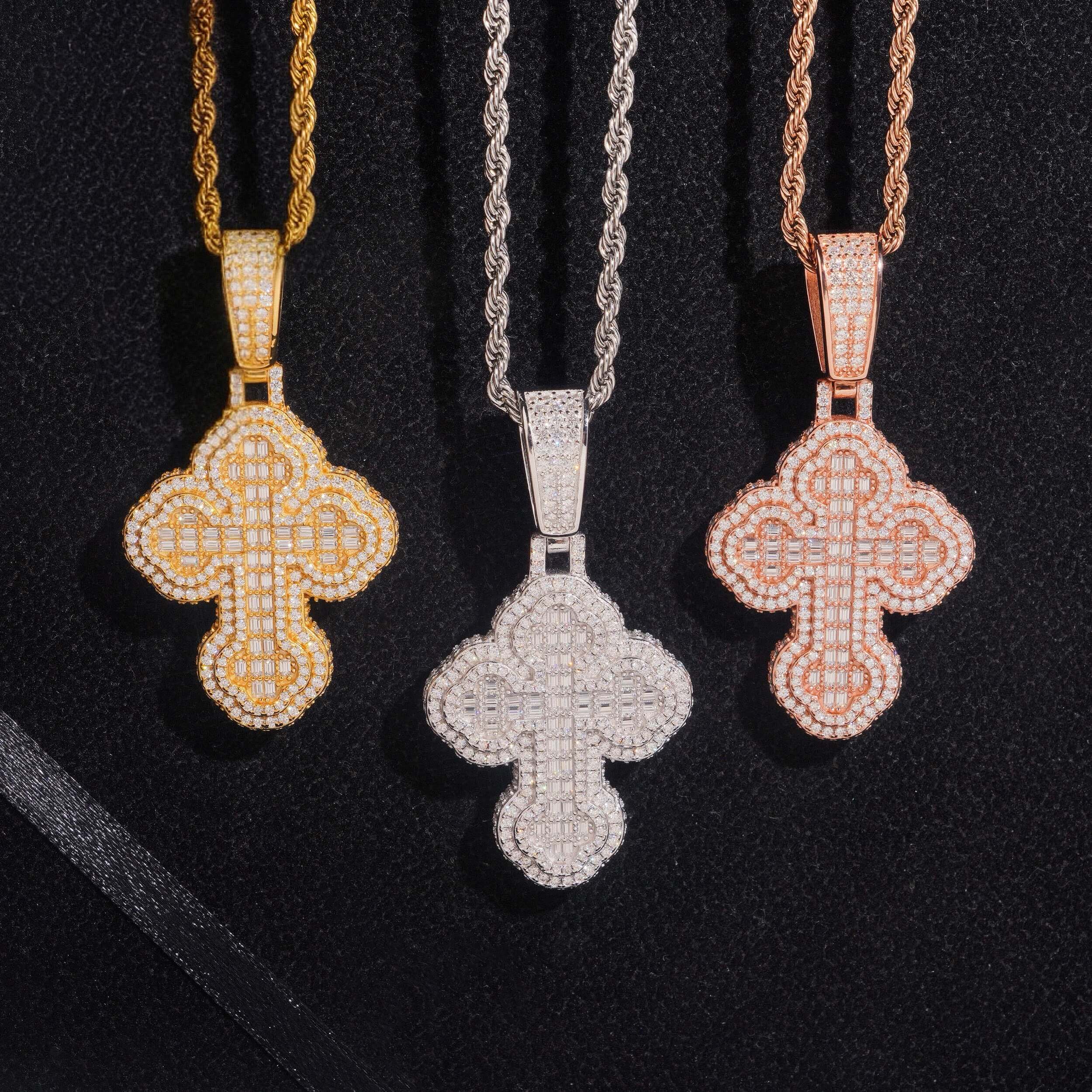 GL VVS Baguette Moissanite Cross Pendant