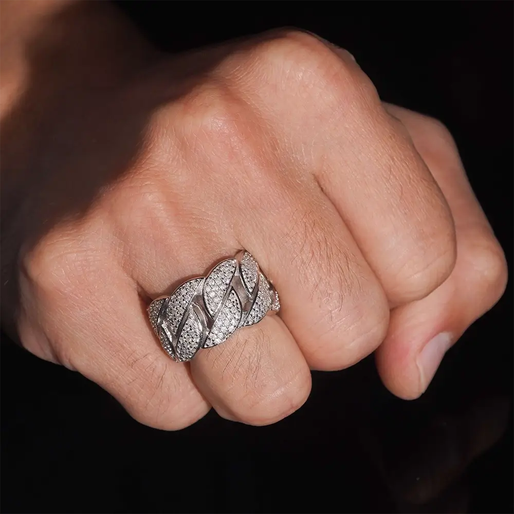 GL Luxury Fine Jewelry Hip Hop Rapper Iced Out Mens S925 Silver  Moissanite Ring