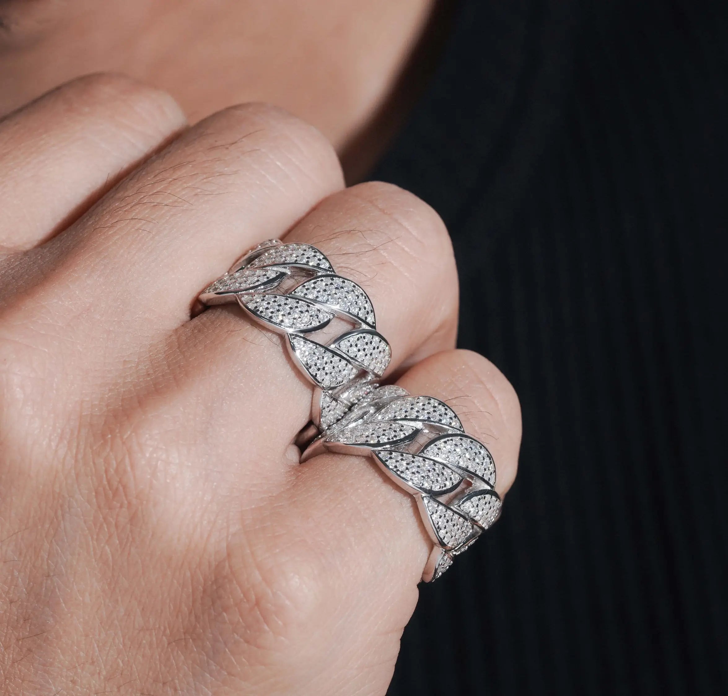 GL Luxury Fine Jewelry Hip Hop Rapper Iced Out Mens S925 Silver  Moissanite Ring