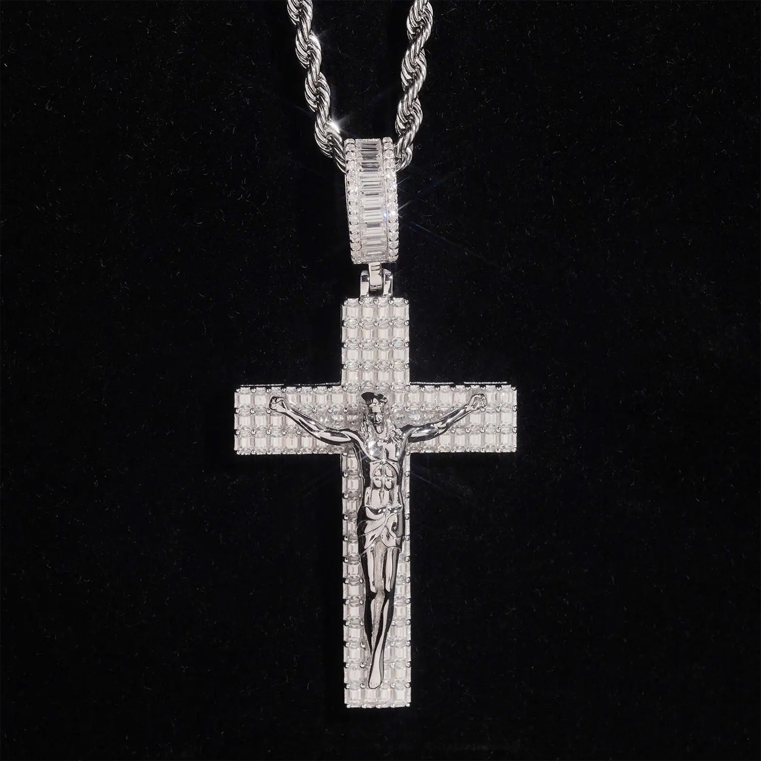 925 Silver VVS Moissanite Jesus Cross Pendant