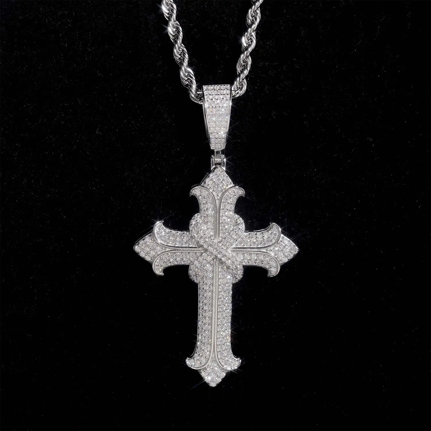 VVS Moissanite Gothic Cross Pendant 925 Silver Secondary image