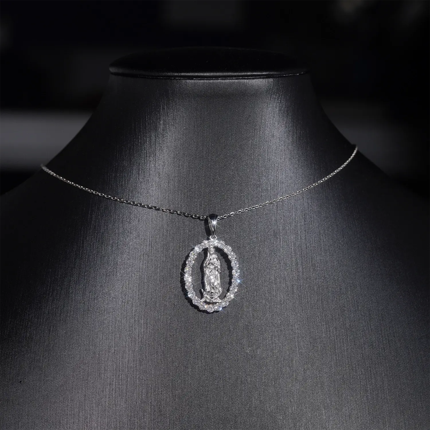VVS Moissanite Virgin Mary Pendant 925 Silver Secondary image