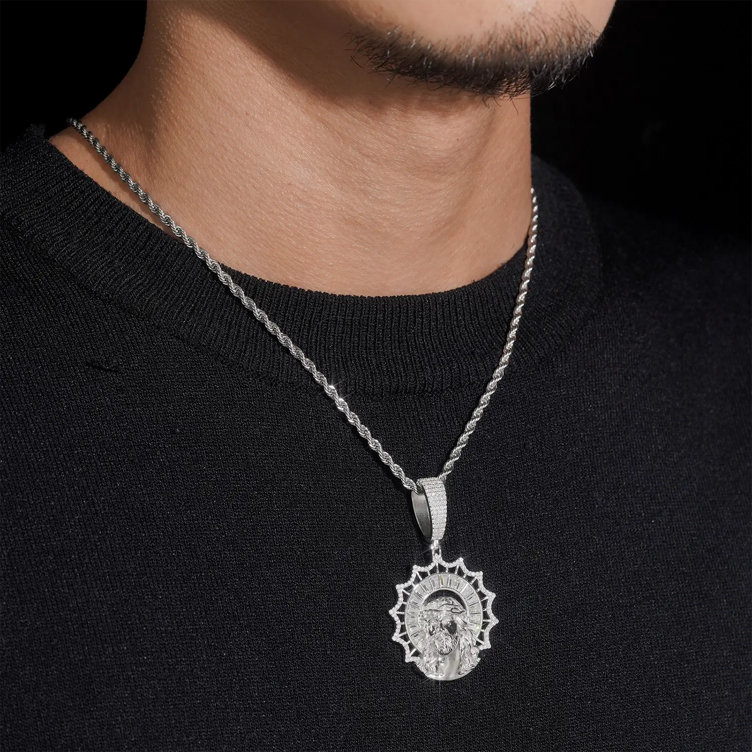 Halo God VVS Moissanite Iced Out Jesus Pendant Secondary image