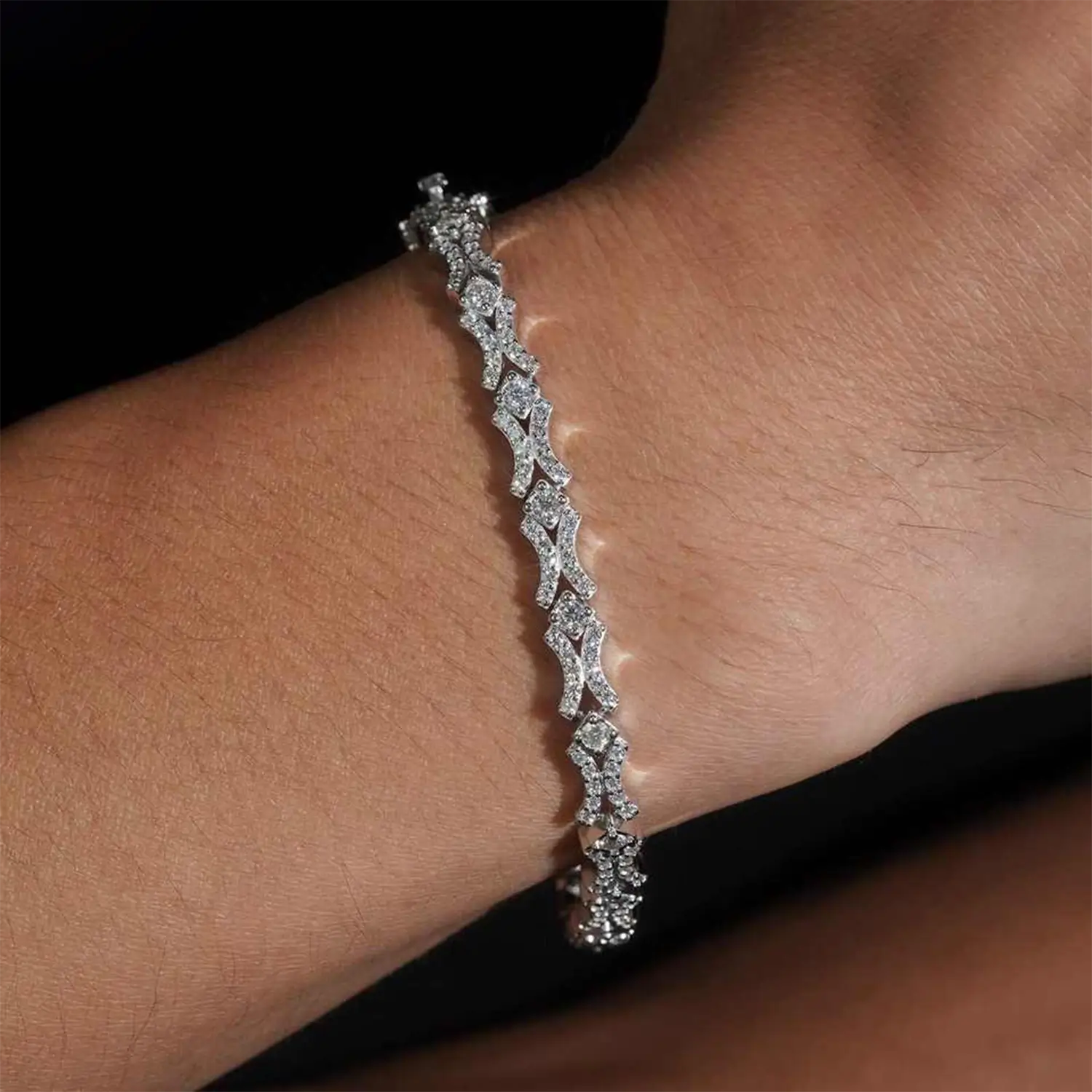 X Shape 6MM VVS Moissanite Tiny Cuban Chain Bracelet Main image